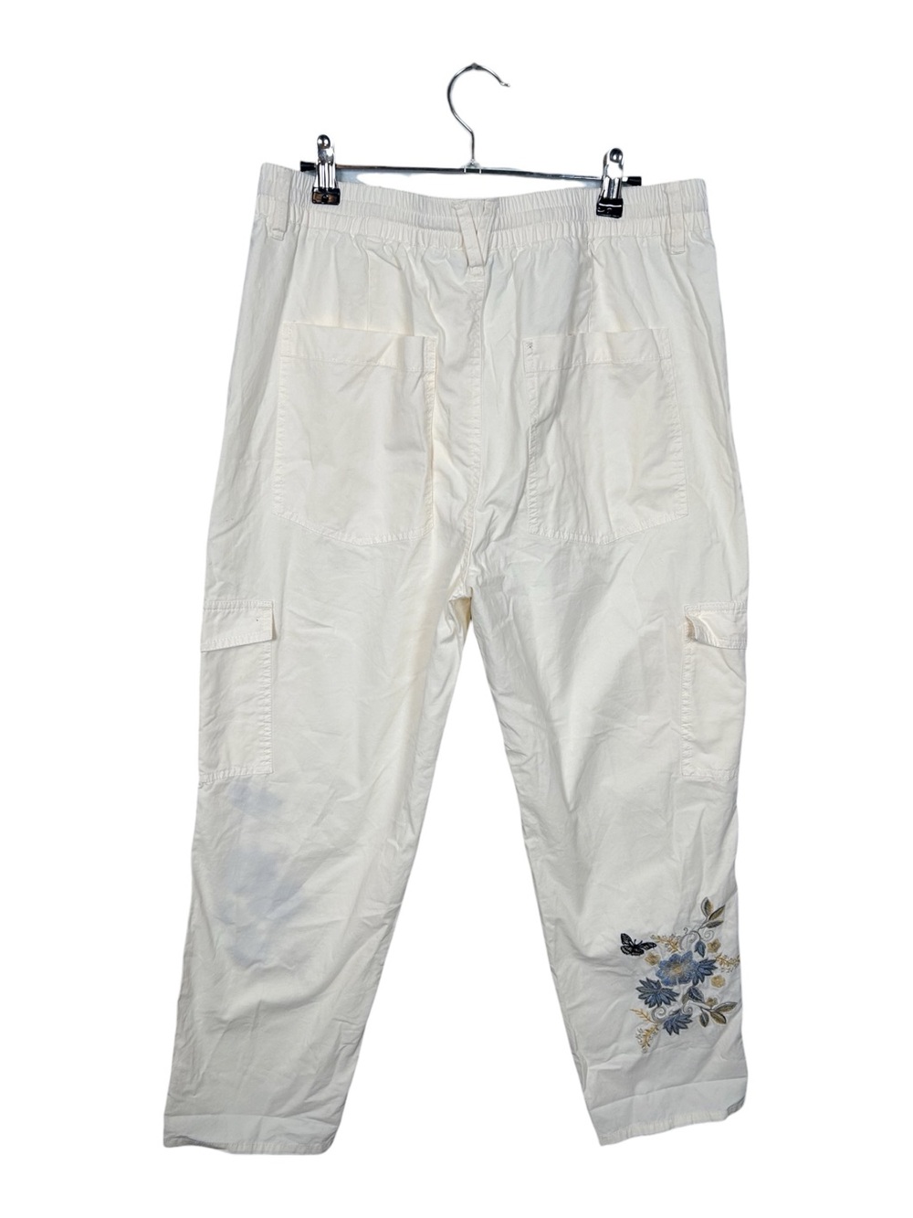 Sundance Embroidered Cream Cargo Pants with Floral Detail - Picture 4 of 10